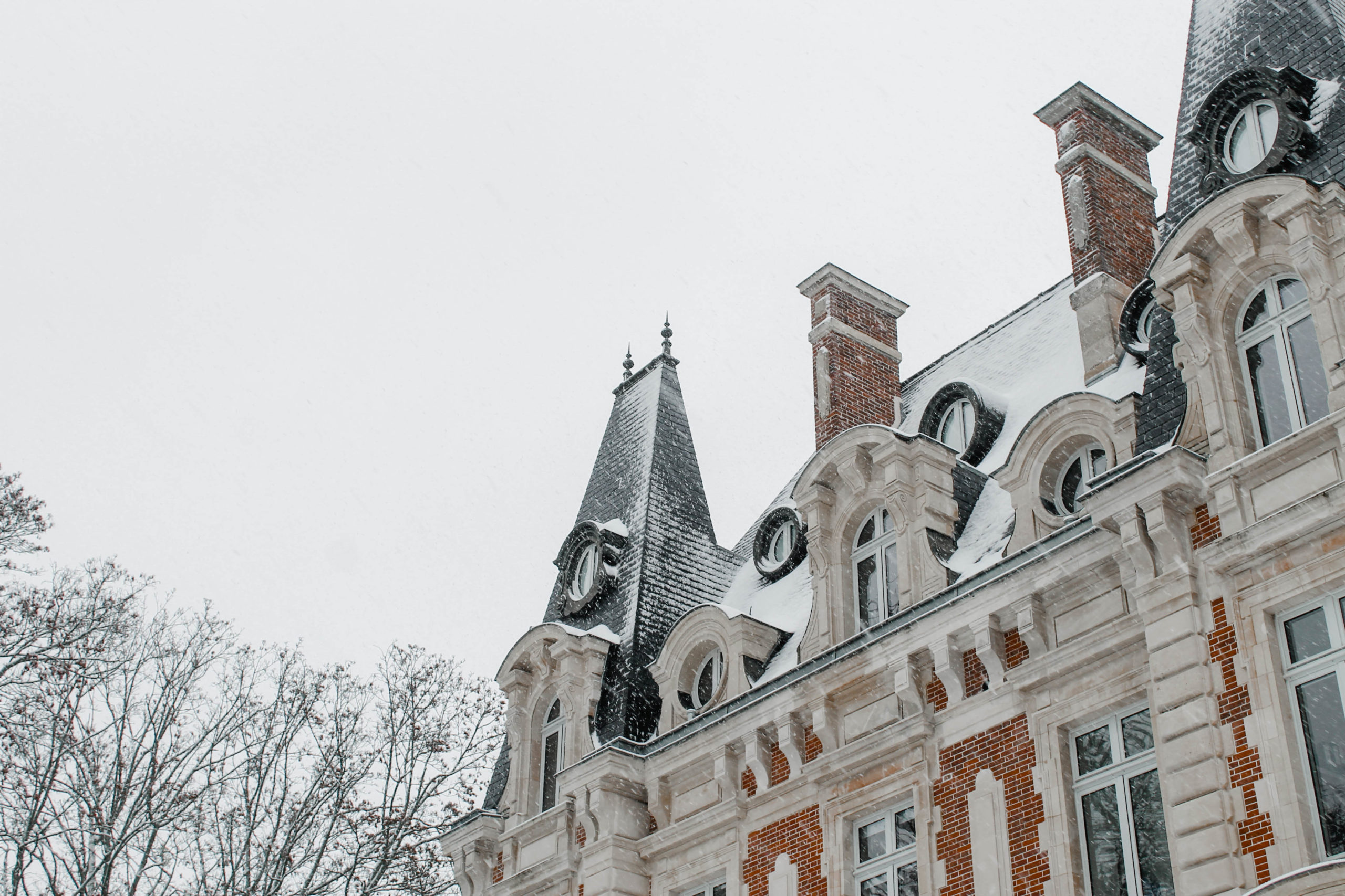 photographie_illustration_de_patrimoine_anne_létondot_valdoise_tourisme_monuments_historique_lisleadam_95-_sous_la_neige_hiver_chateau_conti