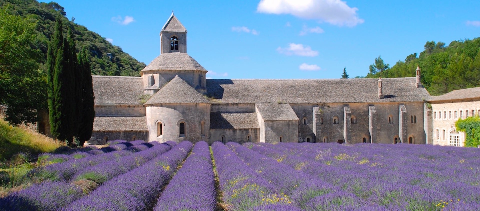 article-de-blog-illustration-de-patrimoine-monument-religieux
