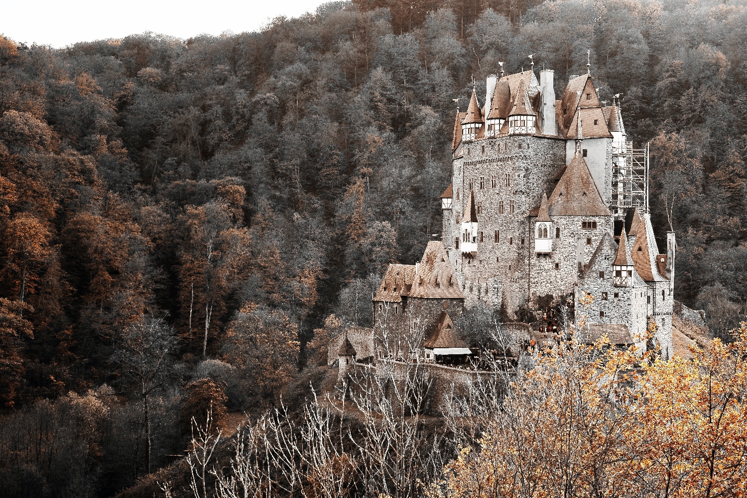 illustration_de_patrimoine_monument_rocher_falaise_allemagne_rochers