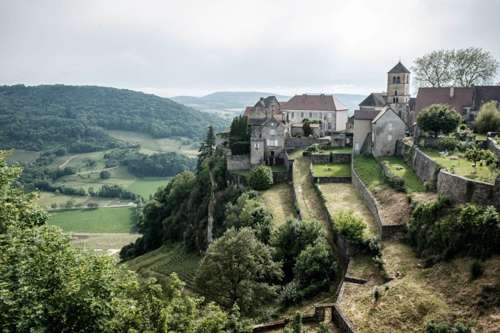 rochers
illustration_de_patrimoine_monument_rocher_falaise_jura_chateau_chalon_vin_jaune