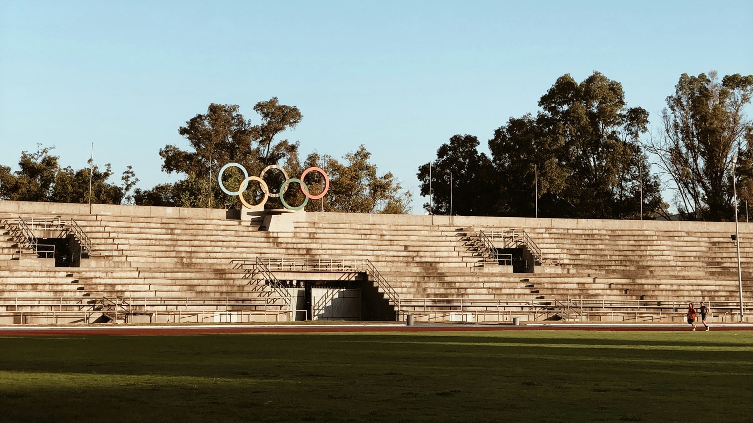 Jeux-Olympiques-2024-Paris-Illustration-de-patrimoine-article-de-blog-comment-tirer-profit-des-JO-2024-en-tant-que-lieu-culturel-